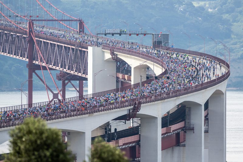 [Translate to English:] Meia Maratona de Lisboa 2024 - Ponte 25 de Abril