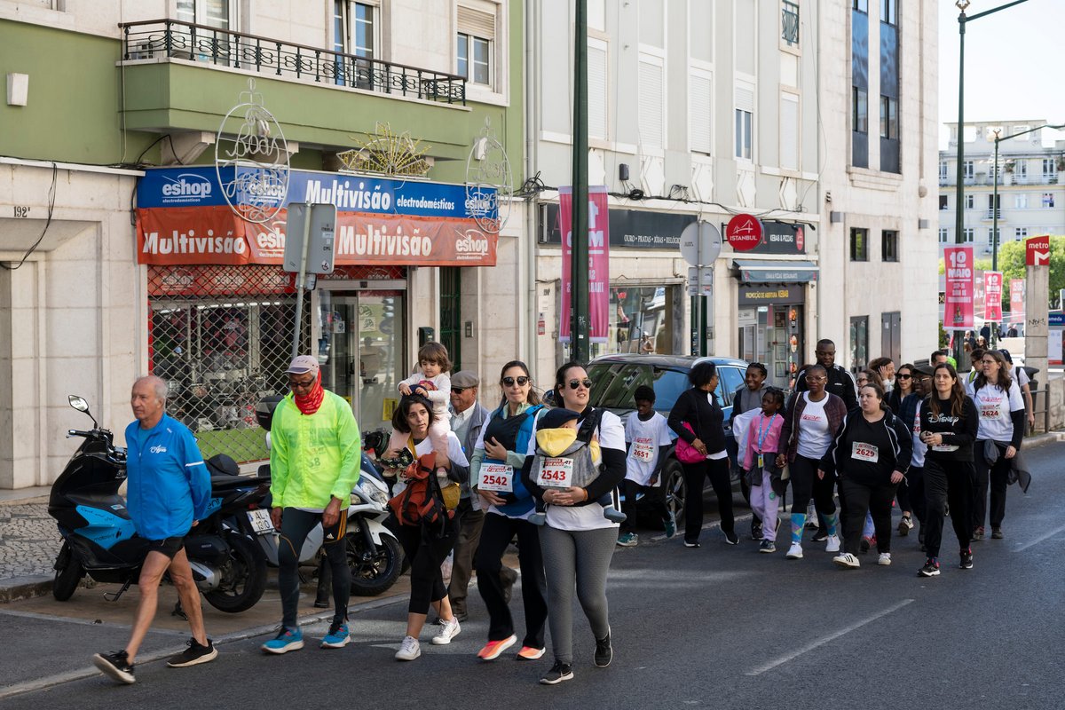 A iniciativa incluiu também uma caminhada de 4 km com partida na Alameda D. Afonso Henriques