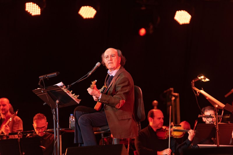 In 2019, Fausto took part in the concert commemorating April 25th - Terreiro do Paço