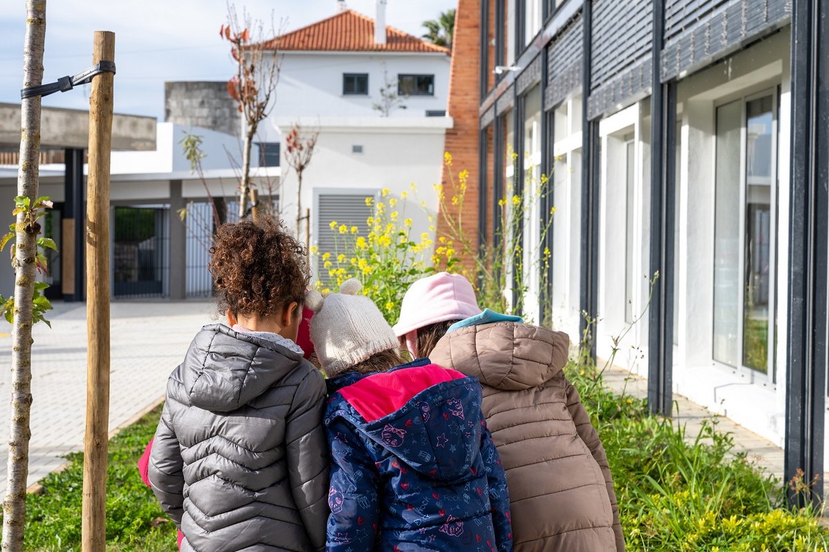 Câmara aprova medidas de apoio às famílias na Educação