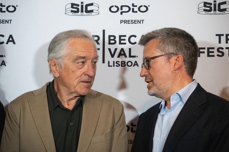 Robert de Niro and Carlos Moedas at the presentation of Tribeca Festival Lisbon