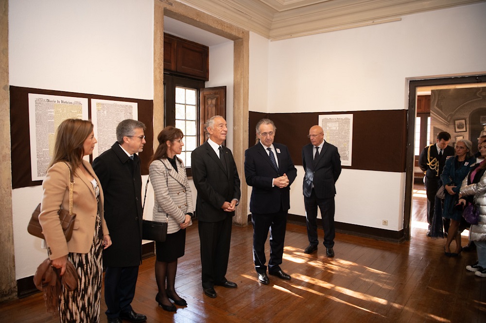 Visita à exposição “O Diário de Notícias a as Comemorações do 1.º de Dezembro (dos finais da Monarquia à 1.ª República)”