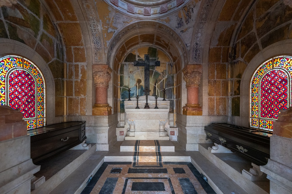 Jazigo dos Viscondes de Valmor - Cemitério do Alto de São João.