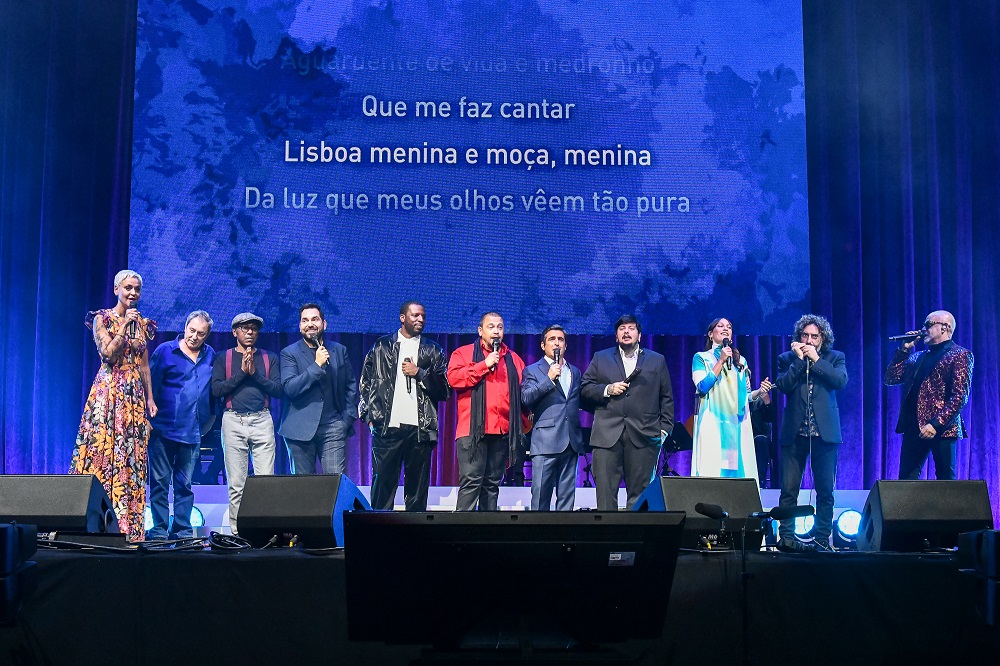 “Fado é Amor” juntou no Altice Arena artistas de várias gerações com quem o fadista trabalhou