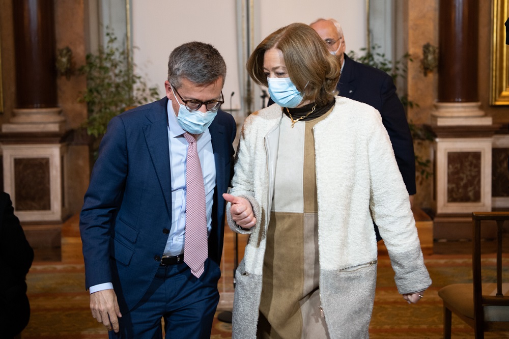 Carlos Moedas e Rosário Farmhouse, presidentes da Câmara Municipal e Assembleia Municipal - Receção do Corpo Diplomático na Câmara Municipal de Lisboa