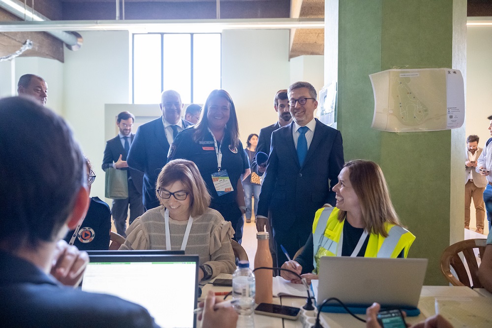 Margarida Castro Martins, diretora da Proteção Civil Municipal, e Carlos Moedas, presidente da Câmara Municipal de Lisboa - curso Medical Response to Major Incidentes