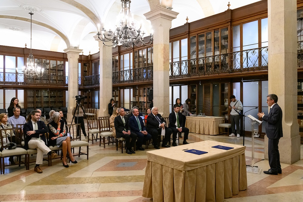 Cerimónia de assinatura do protocolo entre a CML e a Fundação Iberdrola - Sala do Arquivo dos Paços do Concelho
