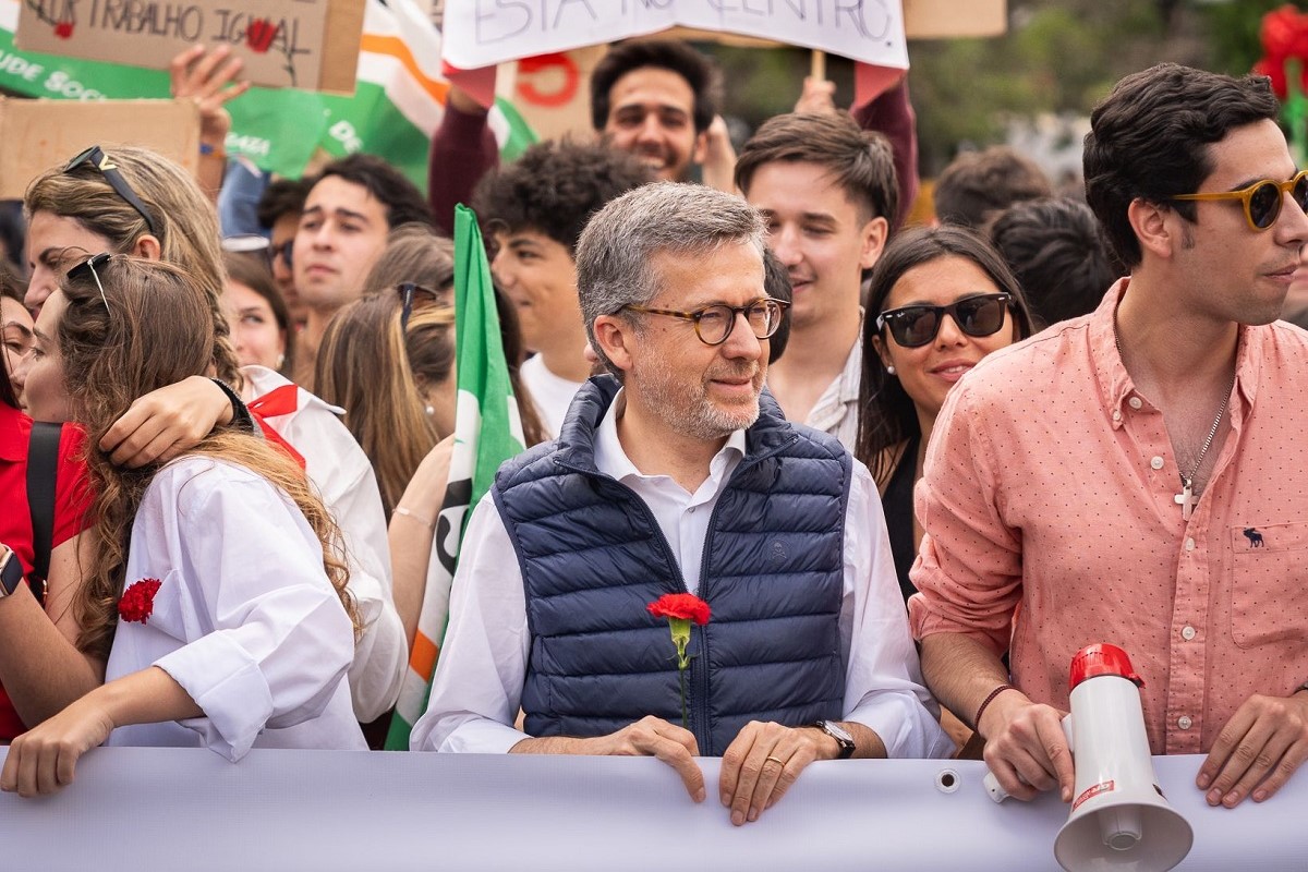 Carlos Moedas, presidente da Câmara Municipal de Lisboa - Desfile do 25 de Abril na Avenida da Liberdade