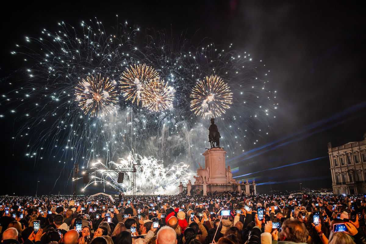 O momento contou com um espetáculo de pirotecnia