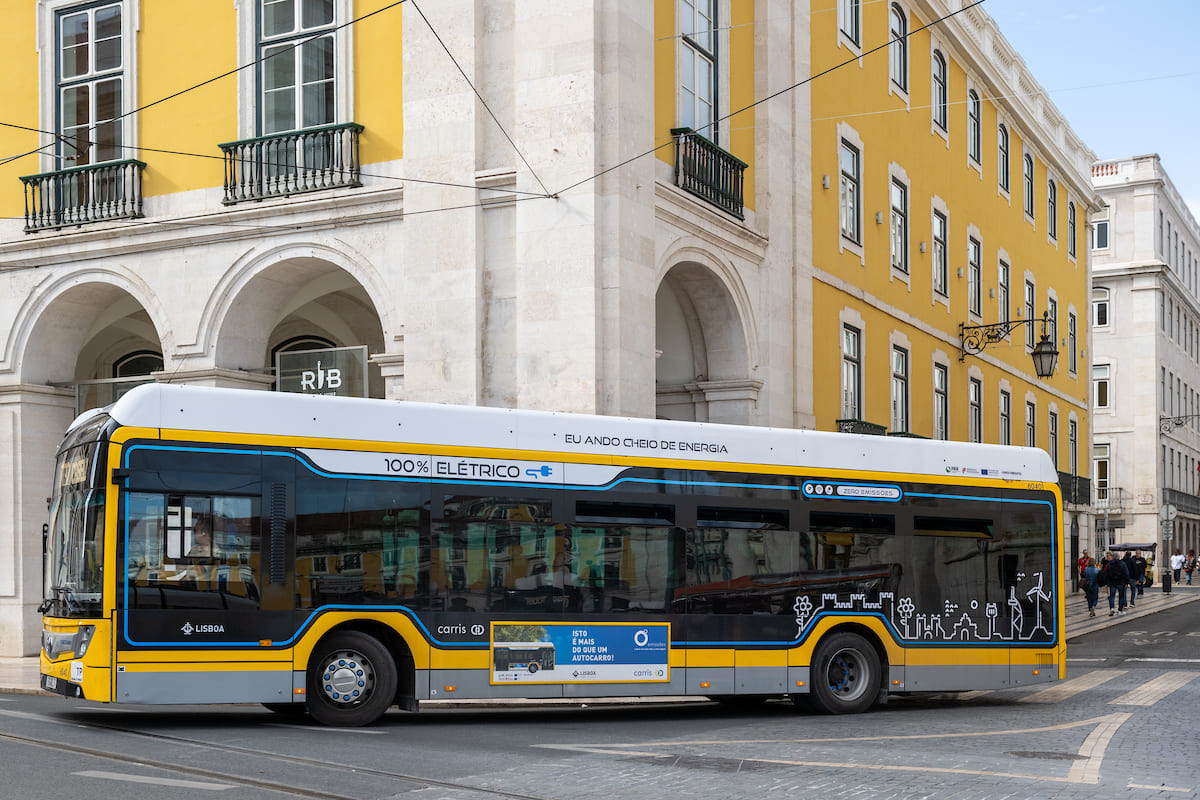 Frota elétrica da Carris reforçada com autocarros "zero emissões"