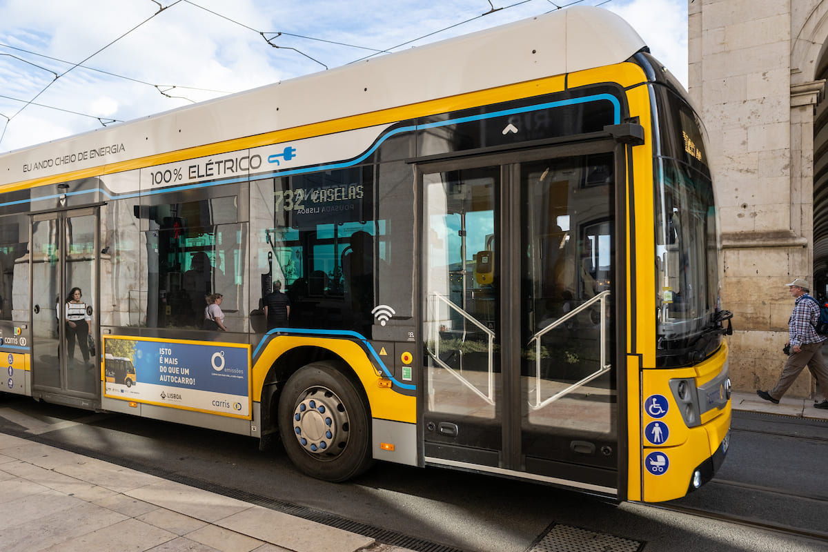 Os transportes públicos em Lisboa são gratuitos para os menores de 23 anos e maiores de 65 anos