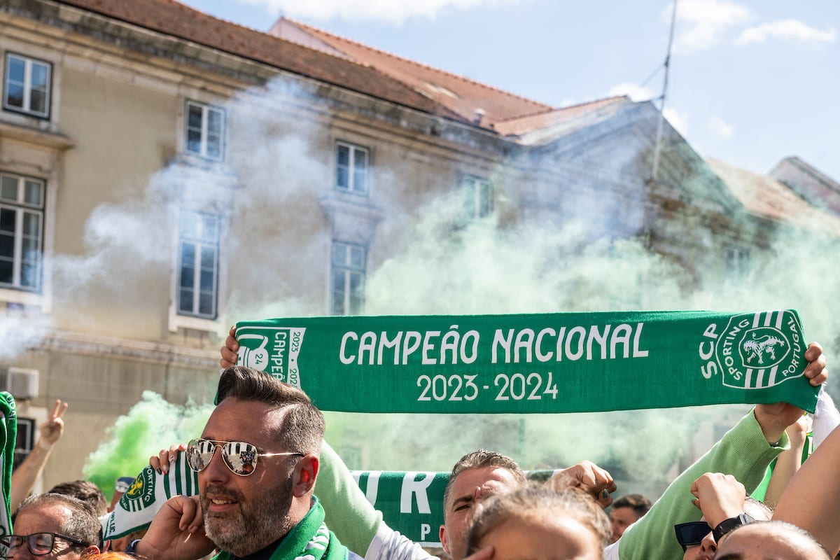 Ambiente de festa entre os adeptos do Sporting Clube de Portugal