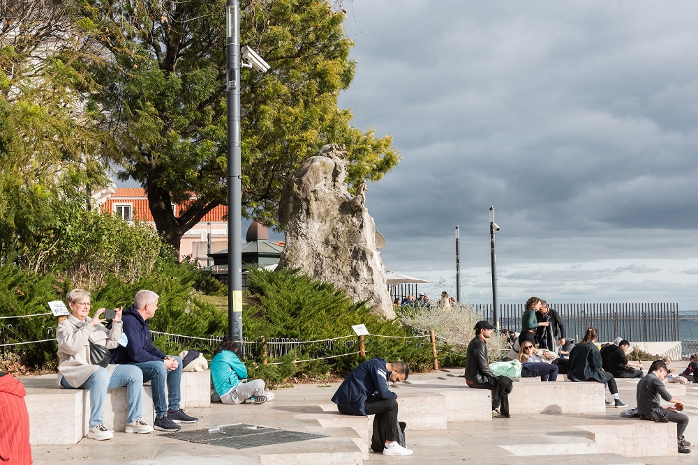 A zona do Miradouro de Santa Catarina tem registado nos últimos anos muitas queixas relacionadas com a falta de segurança