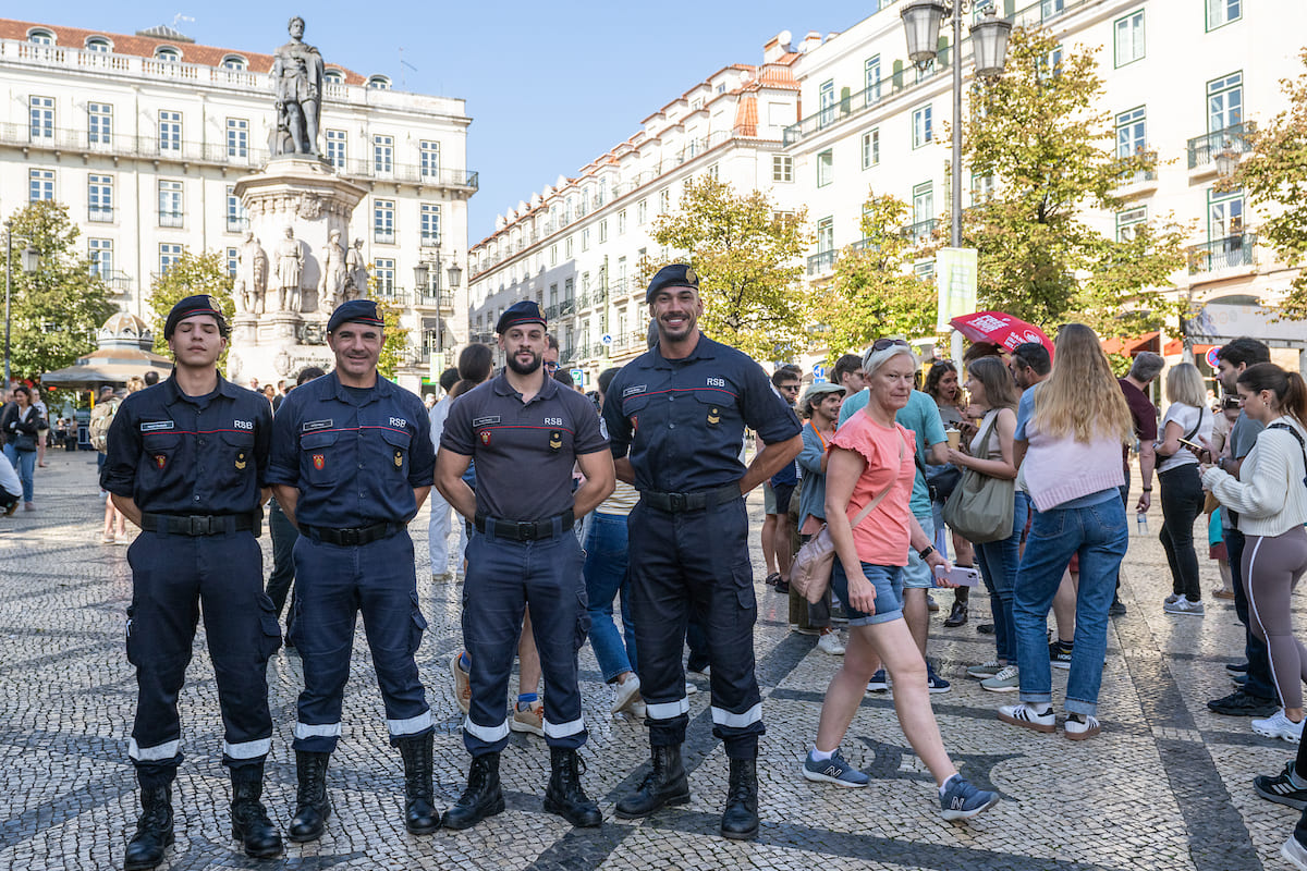 O evento contou com o apoio do Regimento de Sapadores Bombeiros de Lisboa e da Polícia Municipal, que garantiram a segurança da iniciativa.