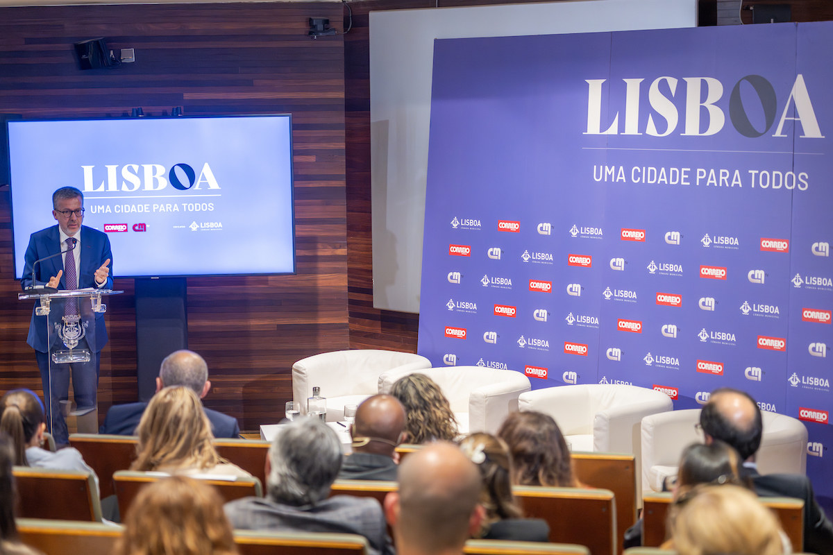 Carlos Moedas defendeu uma política de imigração “eficaz, digna e firme”