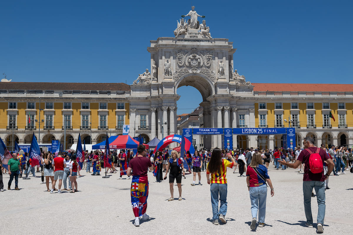 Lisboa recebeu a primeira Fan Zone oficial dedicada à final da UEFA Women’s Champions League - Terreiro  do Paço