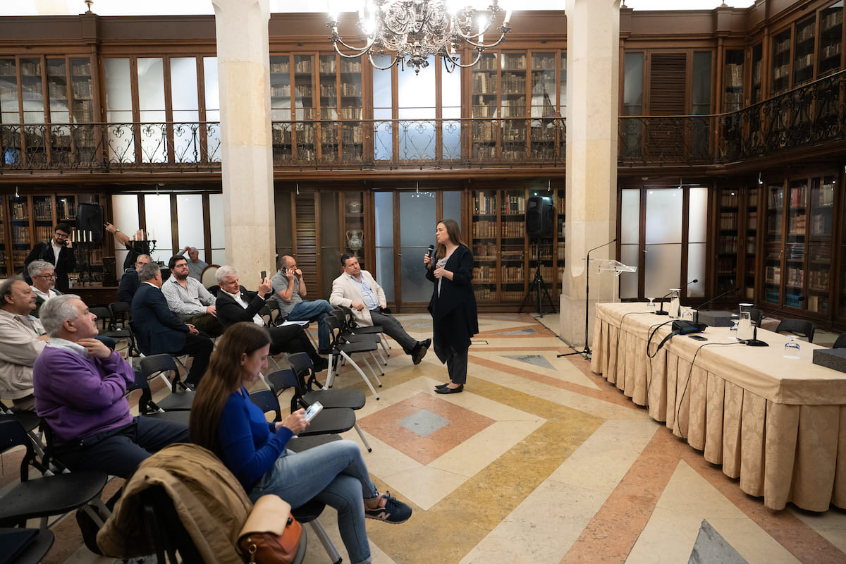  Na reunião do Conselho Municipal de Habitação a vereadora Filipa Roseta apresentou os resultados da consulta pública da Carta Municipal