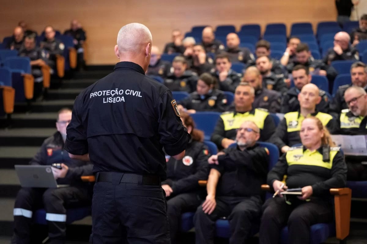 Sessão de apresentação do sistema de alerta de tsunami às Juntas de Freguesia de Lisboa