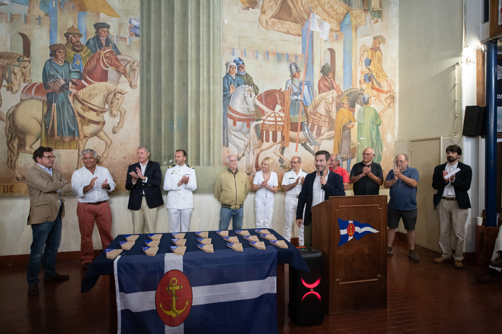 A construção do novo acesso à água deverá ficar pronta durante o próximo mês - Sede da Associação Naval de Lisboa