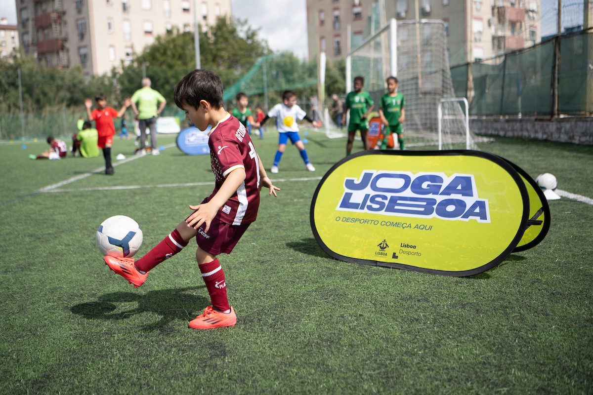 Futebol Lúdico –  Olivais, na ADECEO