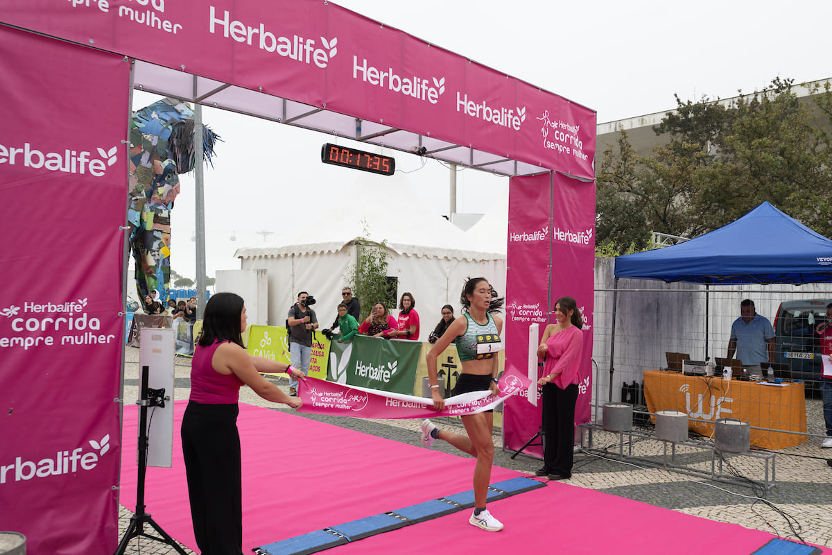 Joana Ogura, do Grupo Recreativo Eirense - Academia de Atletismo