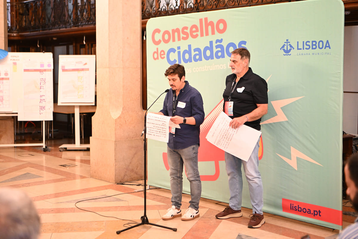 Cidadãos selecionados aleatoriamente discutiram formas de melhorar a experiência quotidiana na cidade
