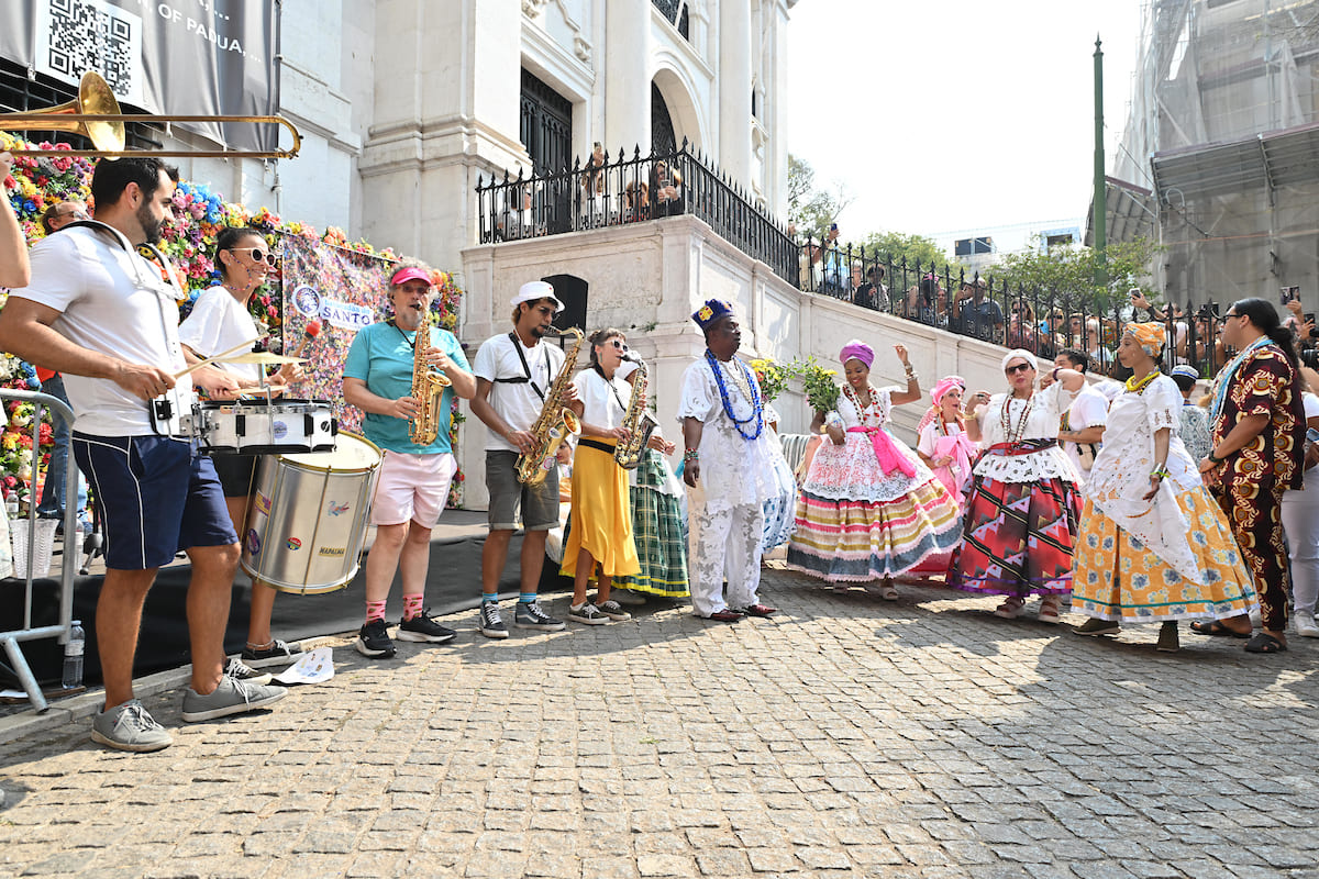 A Caminhada pela Paz  terminou na Igreja de Santo António