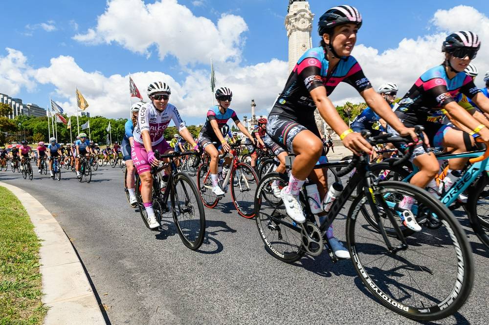 Apresentação da 1ª Volta a Portugal em bicicleta feminina