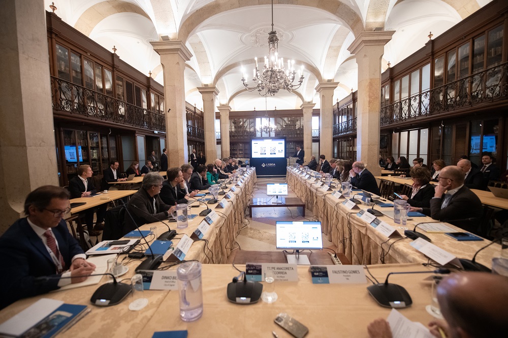 Fórum de Mobilidade reúne especialistas europeus em Lisboa - Sala do Arquivo dos Paços do Concelho