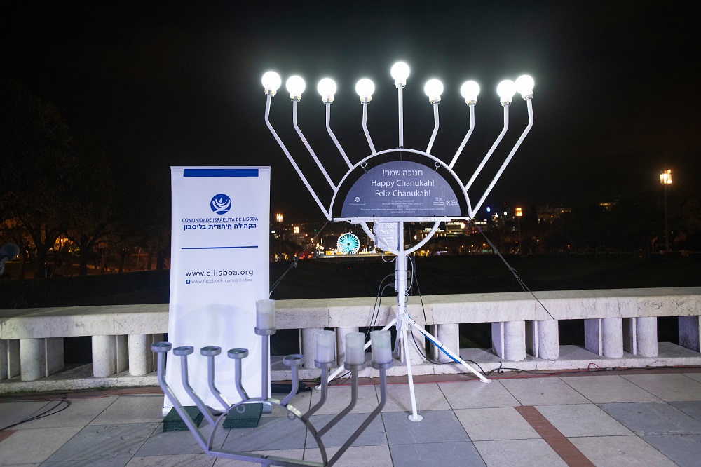Acendimento da 3ª vela de Chanuká - Alameda Cardeal Cerejeira, no Parque Eduardo VII