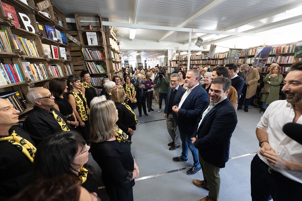 "Um agradecimento a todos aqueles que nos apoiam neste caminho do Teatro em Cada Bairro.  “ salienta Carlos Moedas