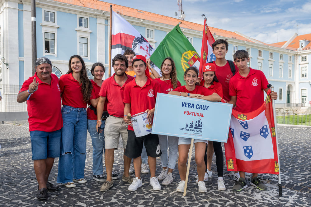 O navio português Vera Cruz venceu as categorias de "melhor entrada de navio em Lisboa", "comandante mais jovem" e "navio que melhor recebeu os visitantes"