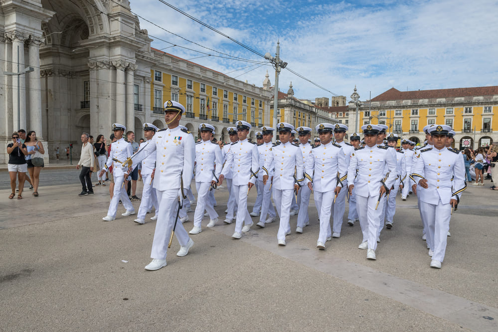 Desfile das tripulações dos veleiros - Terreiro do Paço