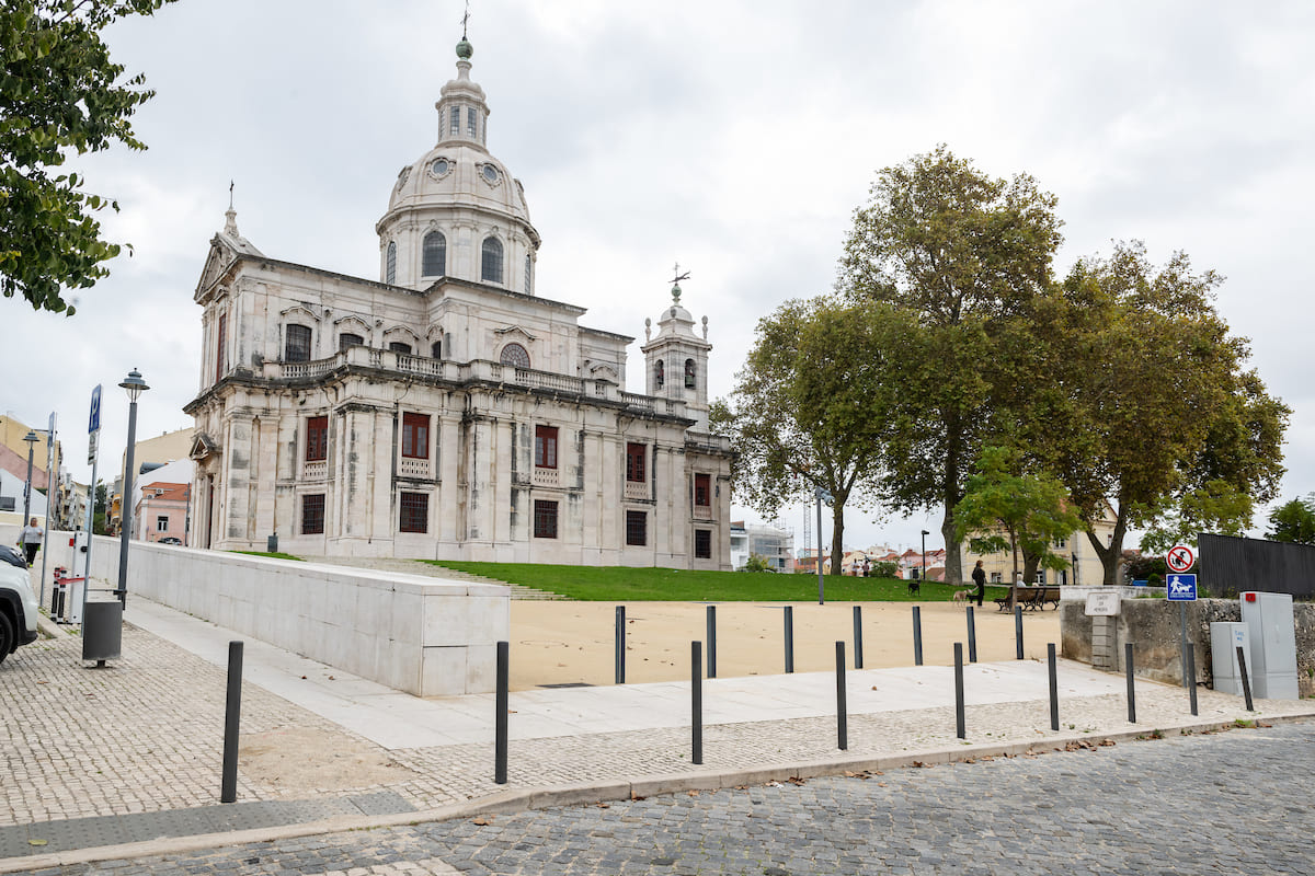 Menção Honrosa 2018 - Requalificação do Largo da Igreja da Memória