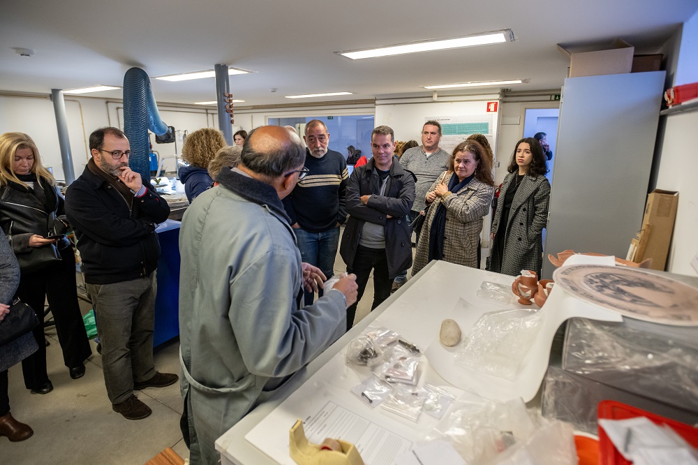 A importância do trabalho voluntário na comunidade foi tema de um encontro organizado pelo Centro de Arqueologia de Lisboa, no Dia Internacional do Voluntário