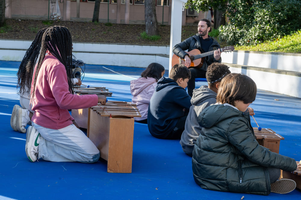 Alunos interpretaram diversos temas musicais 