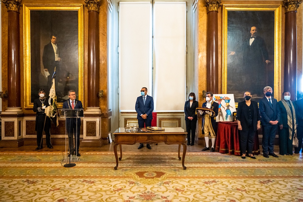 Presidente da República de São Tomé e Príncipe recebido em Lisboa - Paços do Concelho