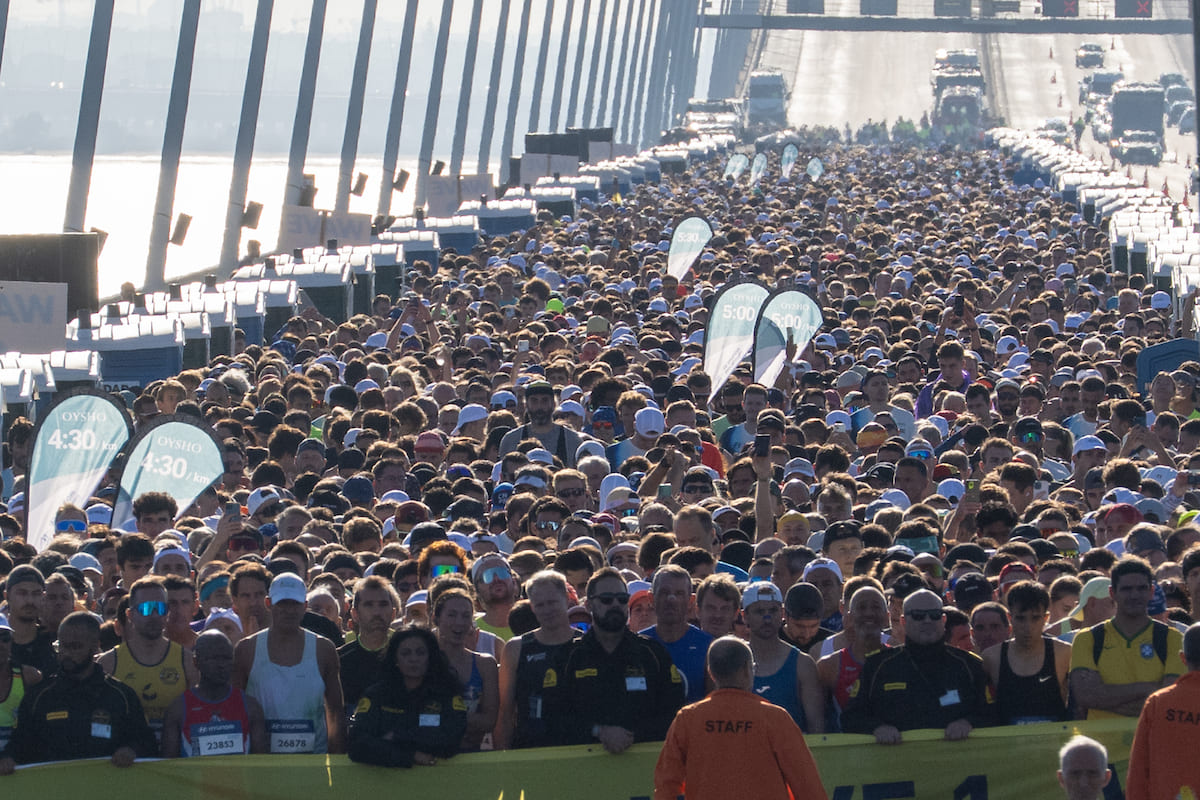 Dezoito mil atletas na partida da meia e mini-maratonas - Ponte Vasco daa Gama Dezoito mil atletas na partida da meia e mini-maratonas - Ponte Vasco daa Gama