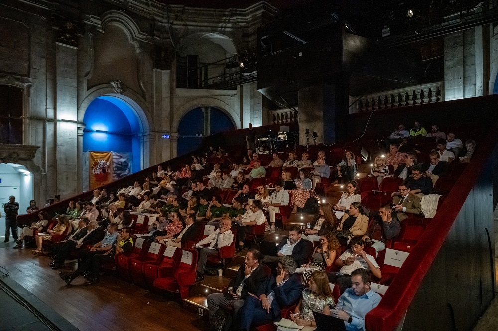 Reunião pública descentralizada do município - Teatro Ibérico, em Xabregas