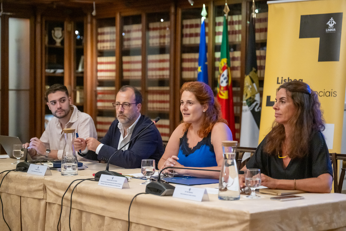 "Não basta ouvir os jovens. Lisboa está a criar as condições para que participem, influenciem e decidam", afirmou a vereadora Ana Luísa Aldim