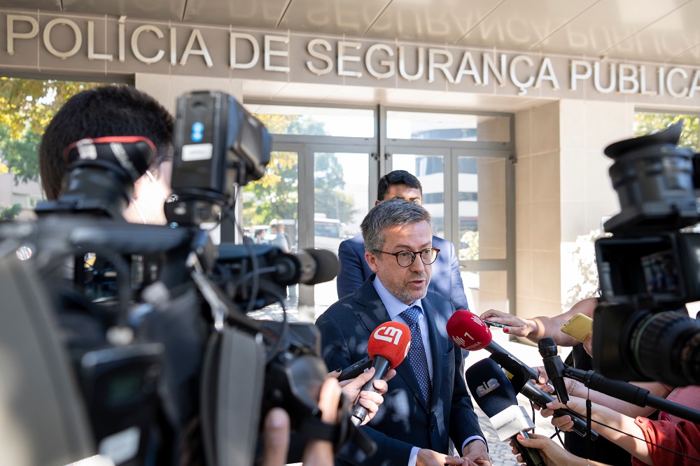 Visita de Carlos Moedas ao Comando Metropolitano de Lisboa da Polícia de Segurança Pública