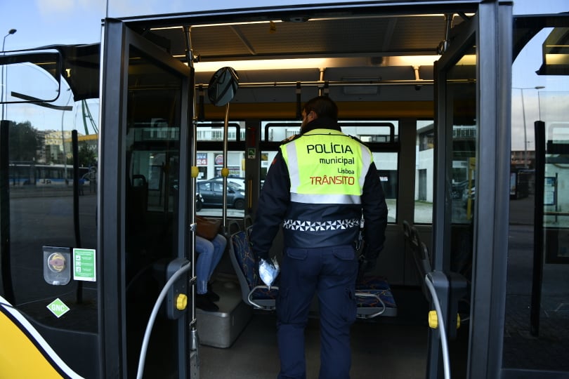 Polícia Municipal irá controlar lotação dos veículos e utilização de máscara por parte dos utentes