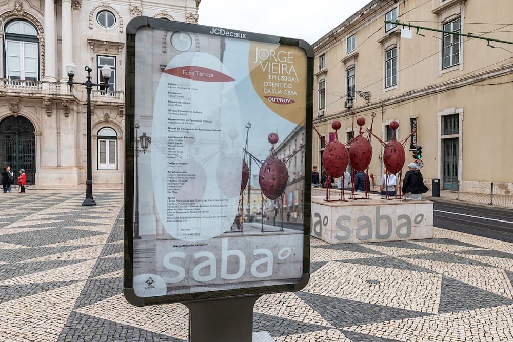 As exposições, na Praça do Município, e no Parque das Nações, junto à escultura do Homem-Sol, estão patentes de 26 de outubro a 26 de novembro