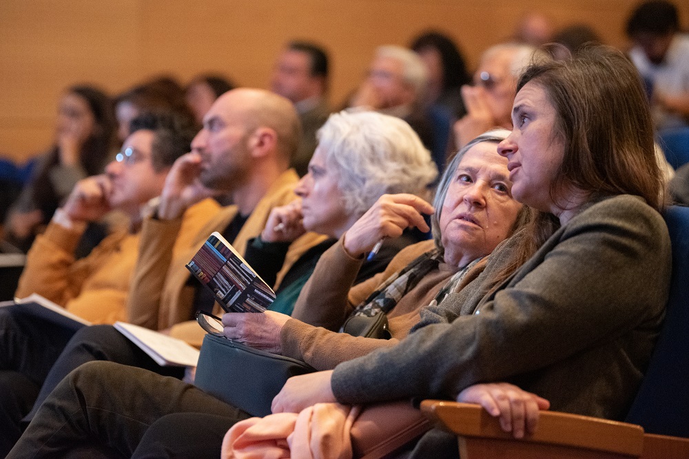 Helena Roseta e Filipa Roseta na sessão de apresentação da Carta Municipal de Desenvolvimento Local