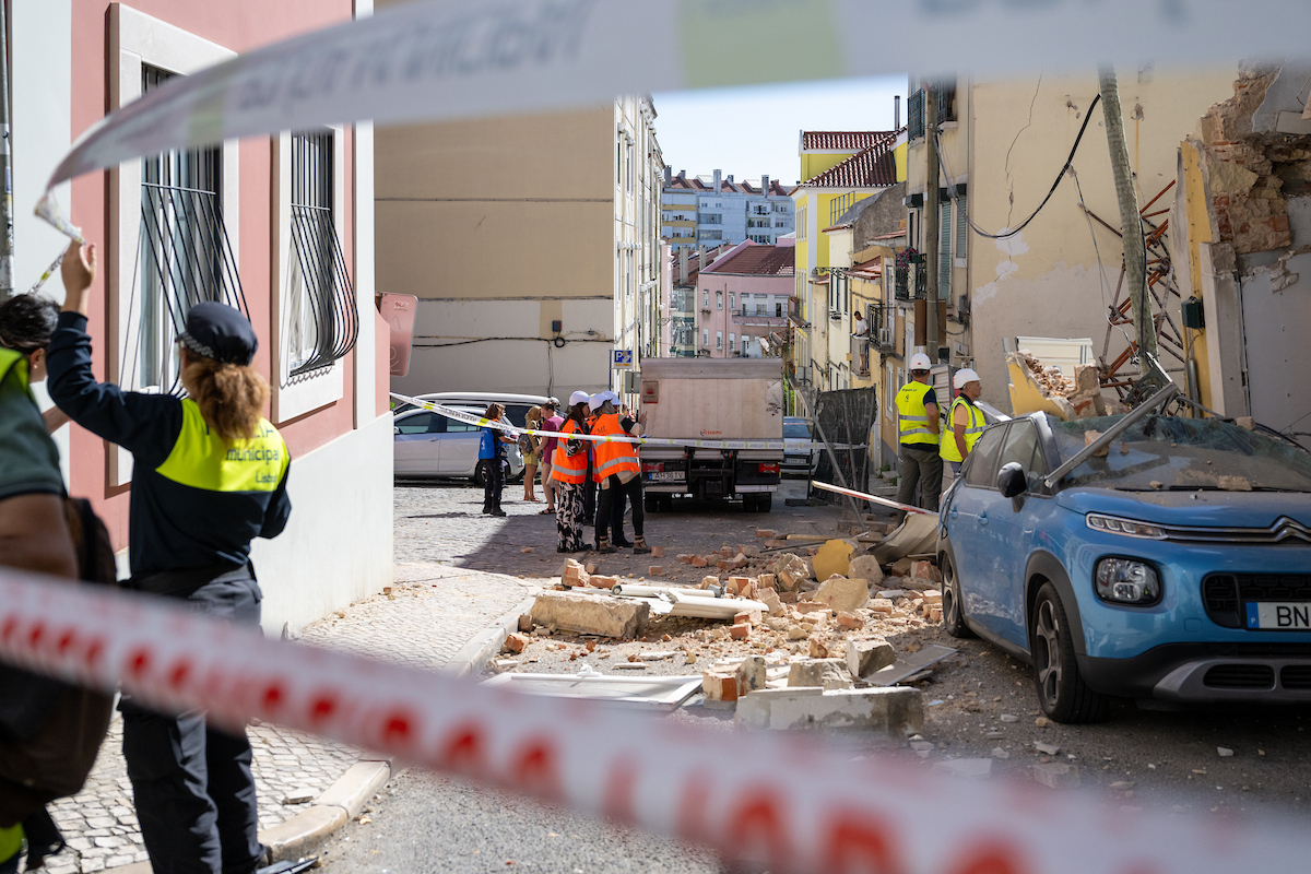 Autarquia garante apoio imediato após derrocada em Lisboa