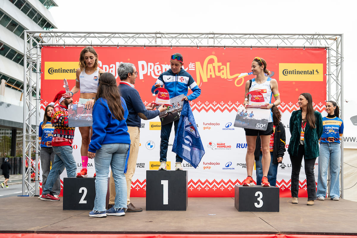 Nas mulheres, Sara Neto, Miriam Martins e Inês Cruz, foram as mais rápidas a chegar à meta na Av. Fontes Pereira de Melo, junto ao Marquês de Pombal