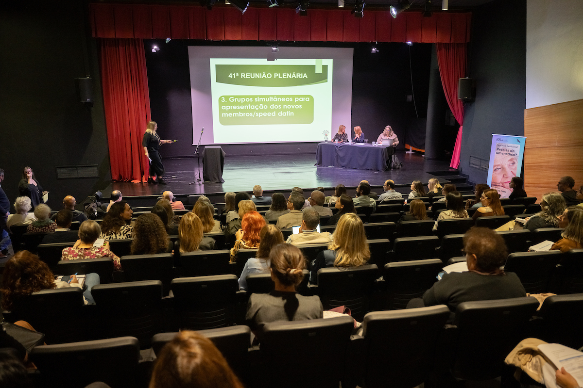 O 41º plenário da Rede Social de Lisboa decorreu no Centro Cultural de Carnide