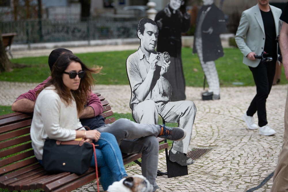 Passeio da Fama na Praça da Alegria homenageia atores no Dia Mundial do Teatro