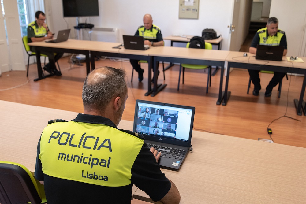 Formação das equipas de Policiamento Comunitário