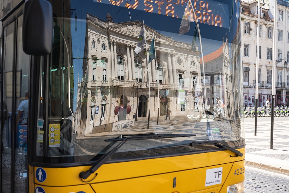 Carris decidiu proceder a um reforço adicional do seu serviço, nas carreiras 767, 738 e 736, e prolongando a carreira 747 até à Cidade Universitária